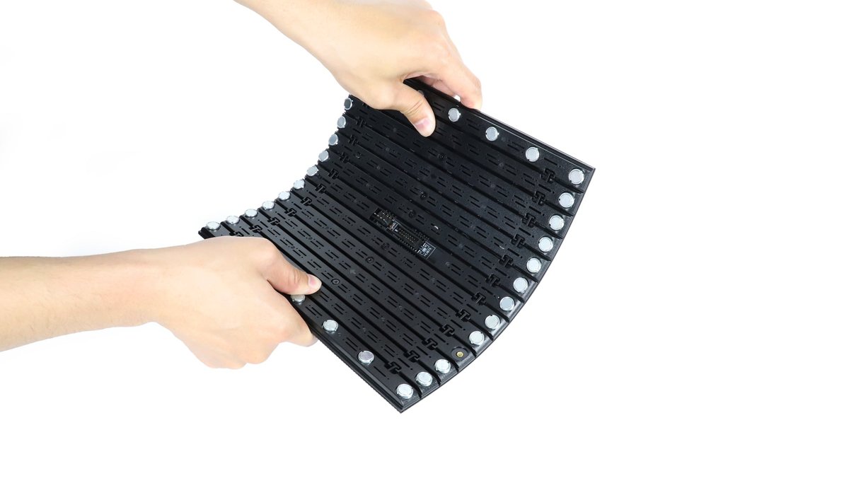P1.56 Indoor GOB 250mmx250mm Soft Flexible LED Screen Module - Image 4