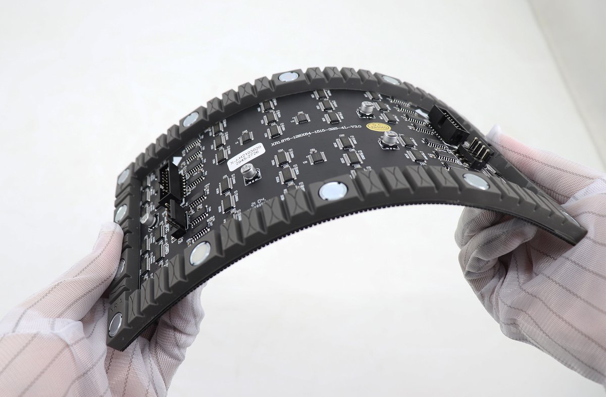 P1.875 Indoor GOB 240x120mm Soft Flexible LED Screen Module
