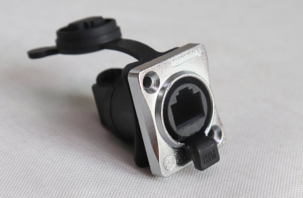 Outdoor LED Screen Signal Cable Socket 90° - Image 2