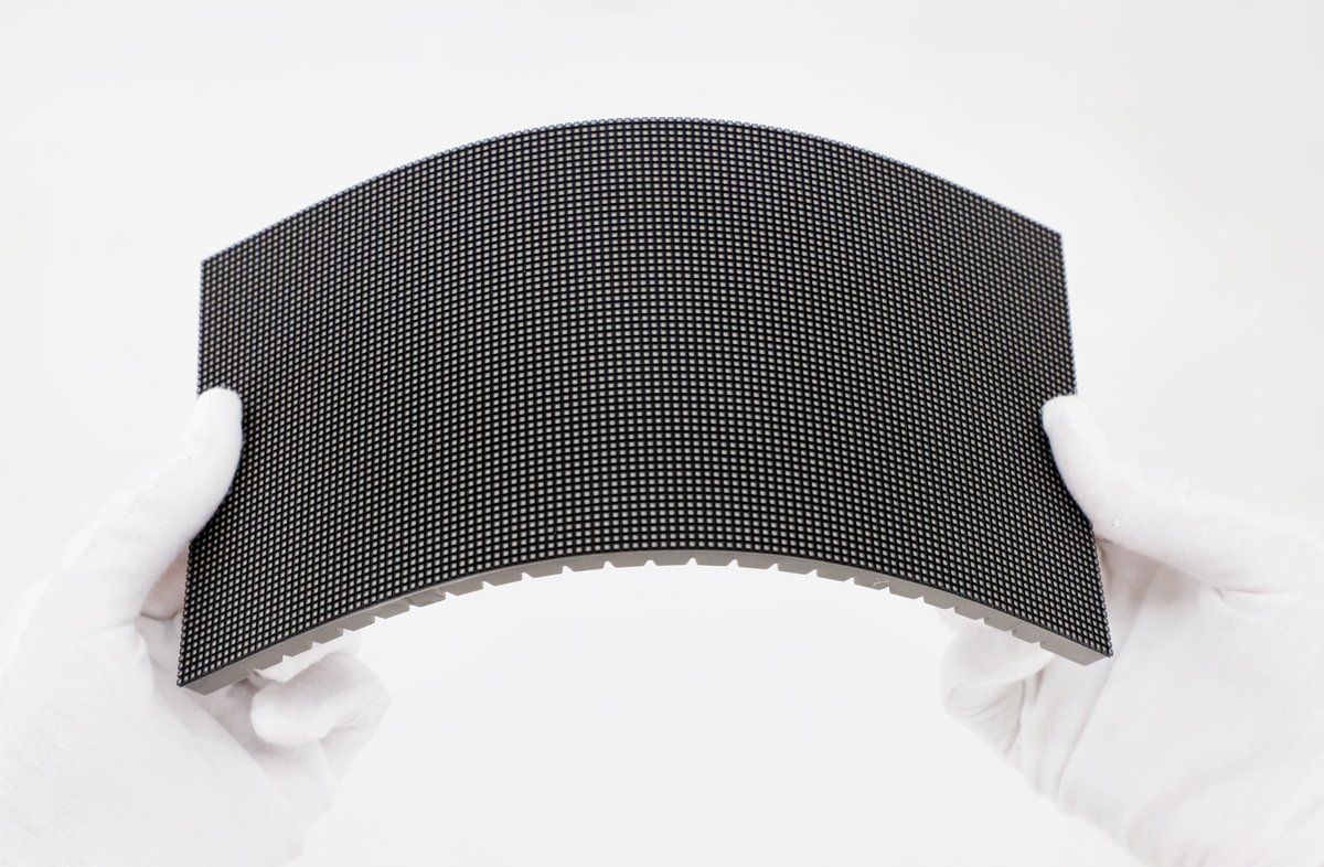 P2 Indoor GOB 240x120mm Full Color Soft Flexible LED Screen Module - Image 5