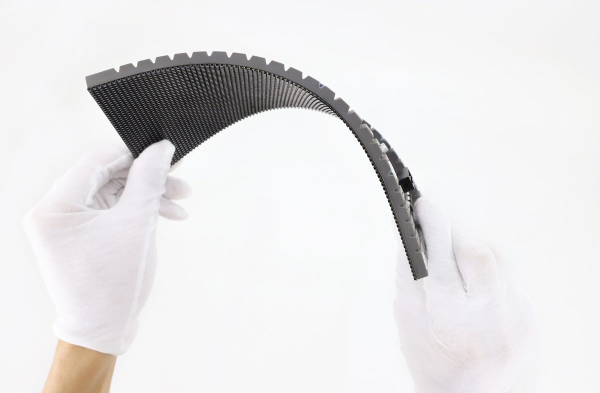 P4 Indoor 240x120mm Full Color LED Screen Soft Flexible LED Module - Image 8