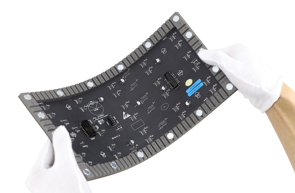 P4 Indoor 320x160mm Full Color Soft Flexible LED Screen Module - Image 6