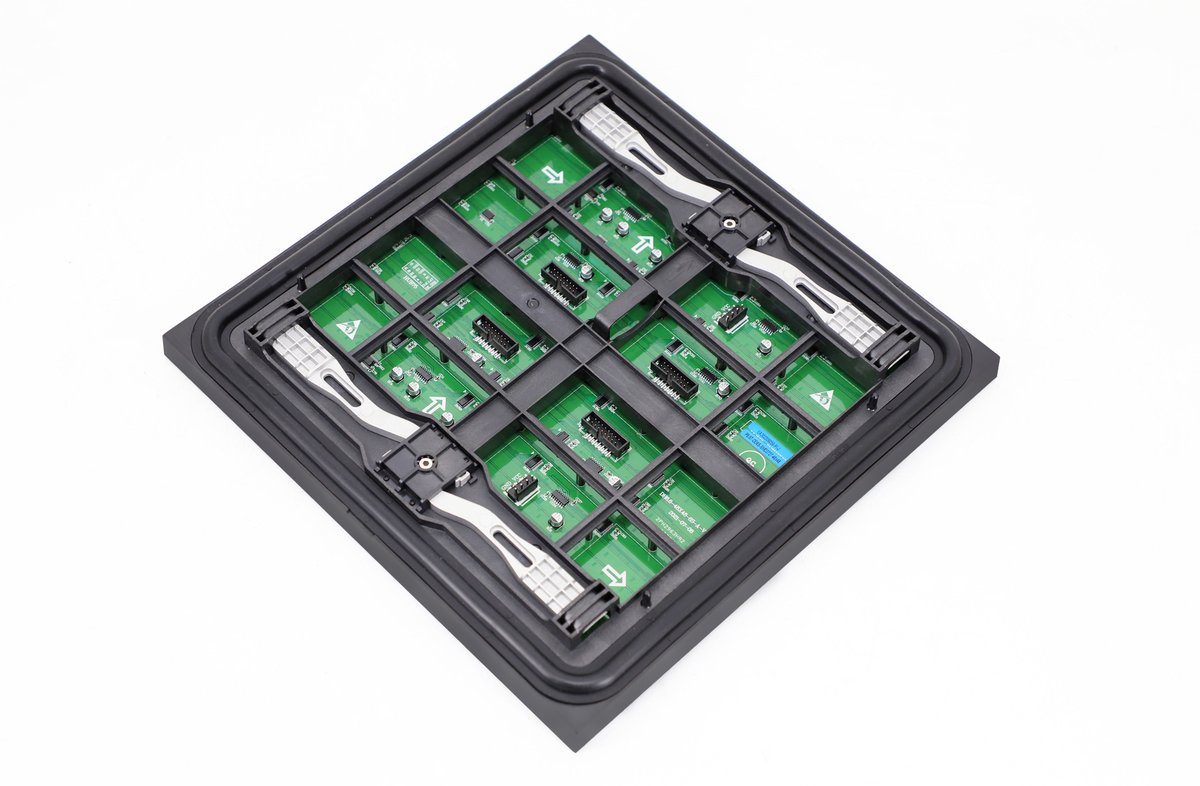 P6.67 Front Service LED Panel SMD2727 320x320mm - Image 2