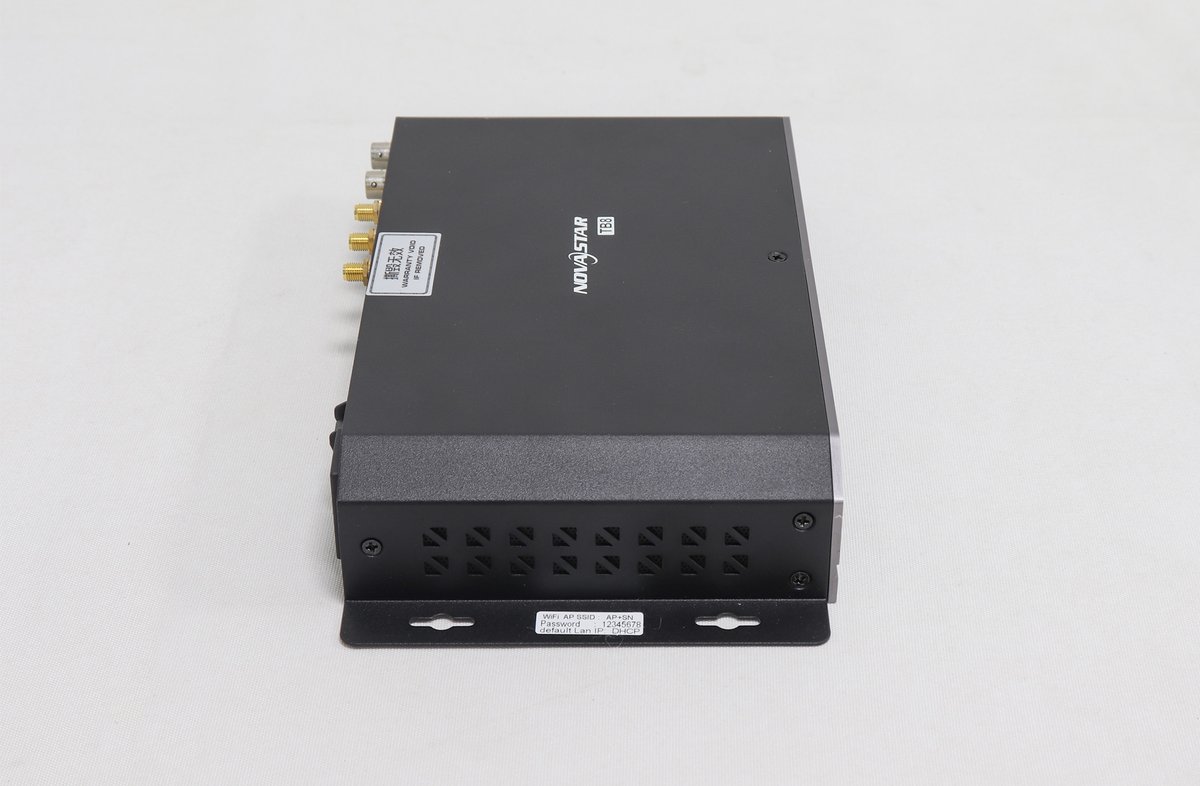 Novastar-TB8 Multimedia LED media Player - Image 2